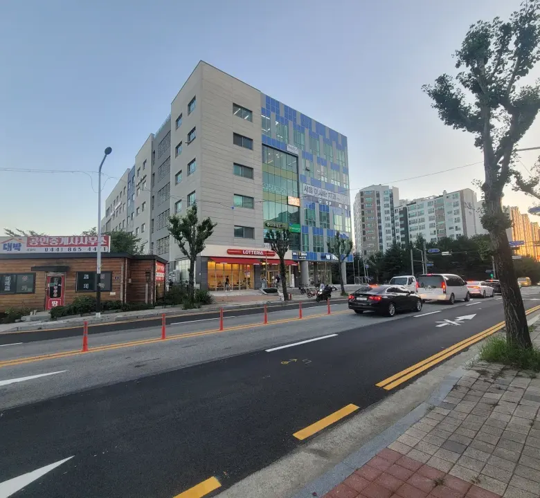 세종 조치원 럭스스퀘어 2층